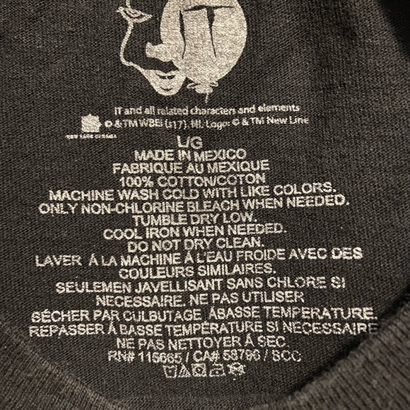 IT chapter 2 movie tee. Men’s sz large. Horror Pennywise - Picture 3 of 3